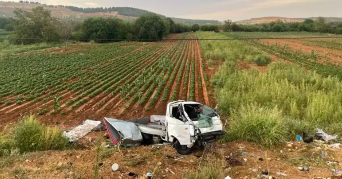 Gaziantep’te devrilen, tarım işçilerini taşıyan pikaptaki 1 kişi öldü, 22 kişi yaralandı
