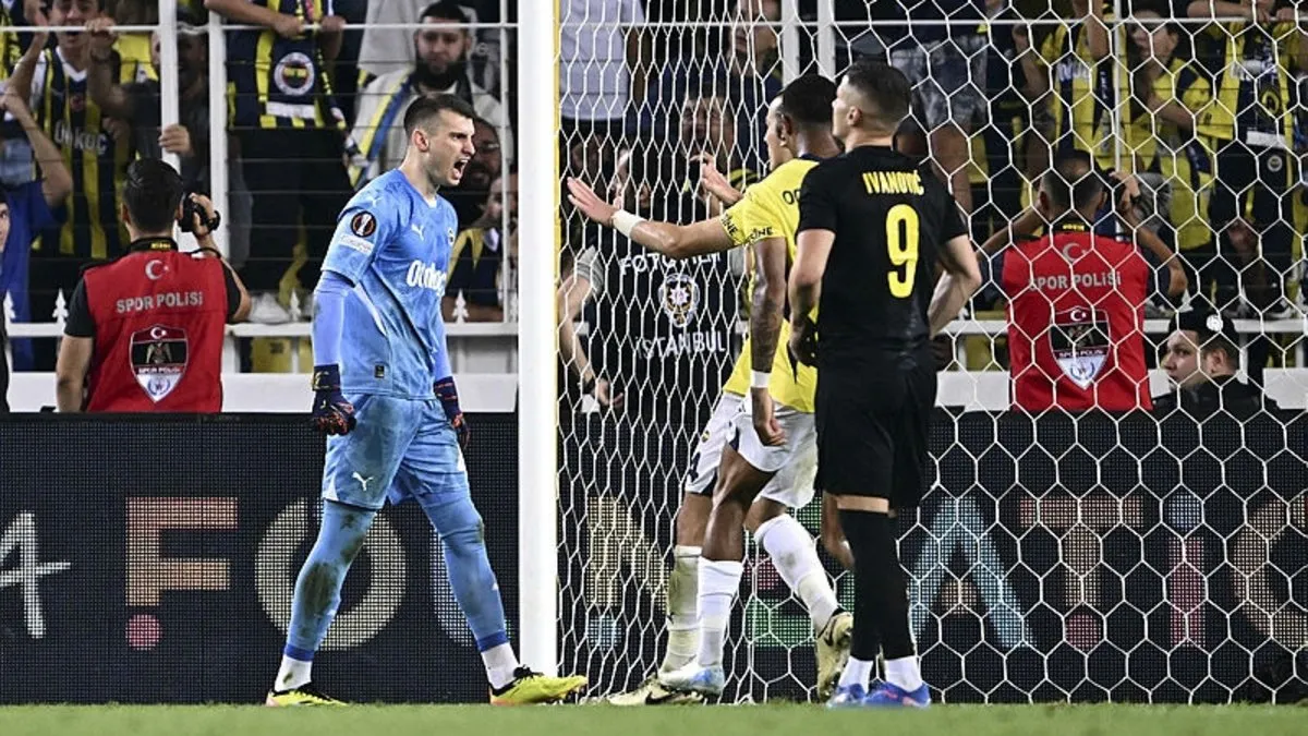 FENERBAHÇE HABERLERİ: Livakovic’e transfer izni yok