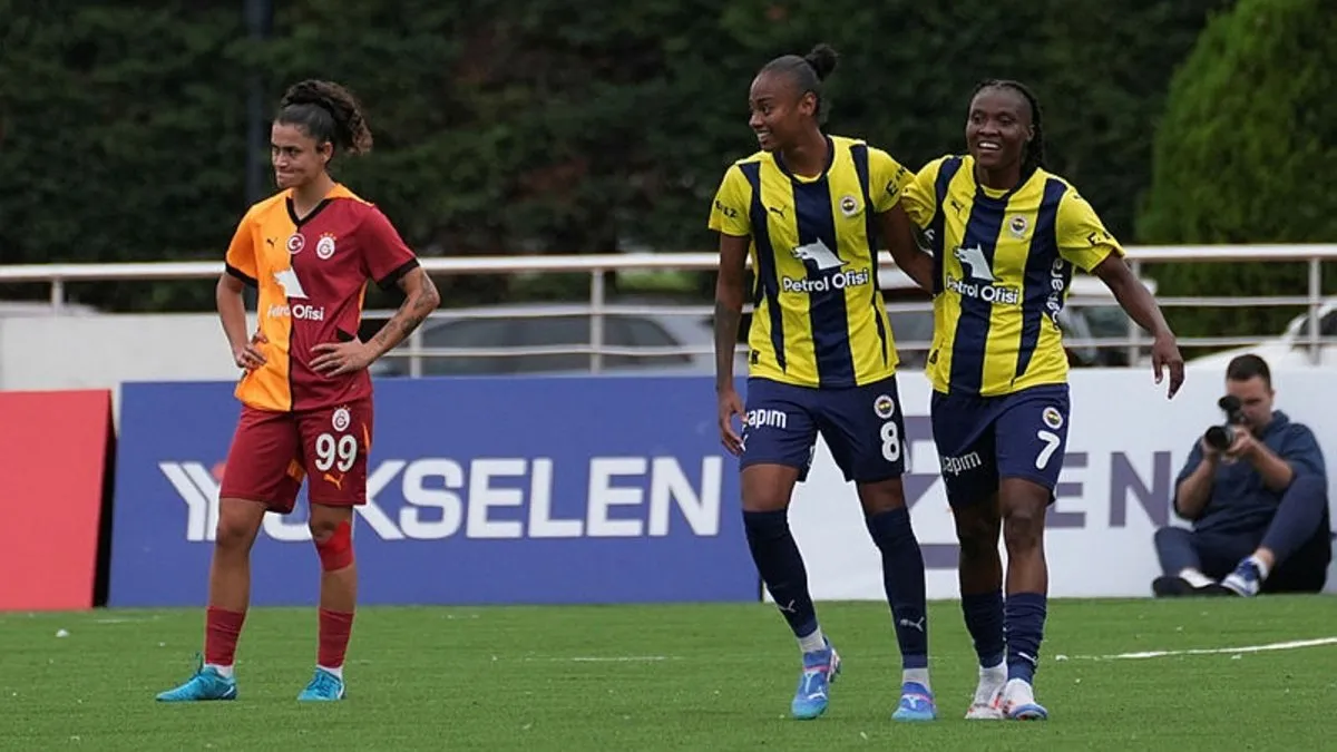 Kadınların derbisinde Fenerbahçe, Galatasaray’ı devirdi! Maç sonu göndermeler