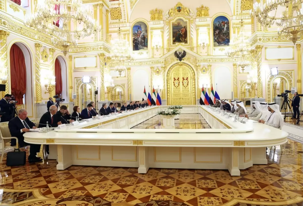 Putin ve El Nahyan Kremlin’de Bir Araya Geldi